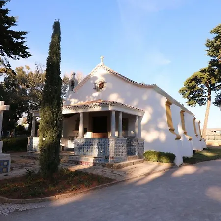 Cascais 400 M From *