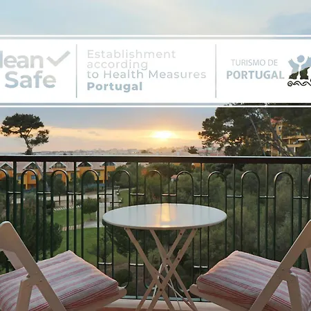 Apartment Cascais 400 M From *