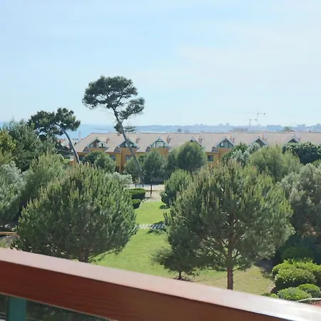 Cascais 400 M From Apartman Estoril