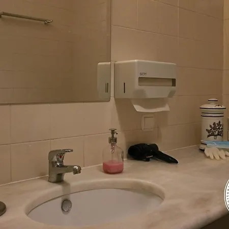 Cascais 400 M From *