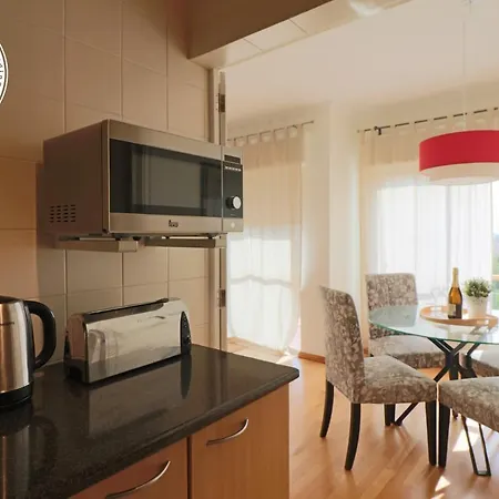 Cascais 400 M From *