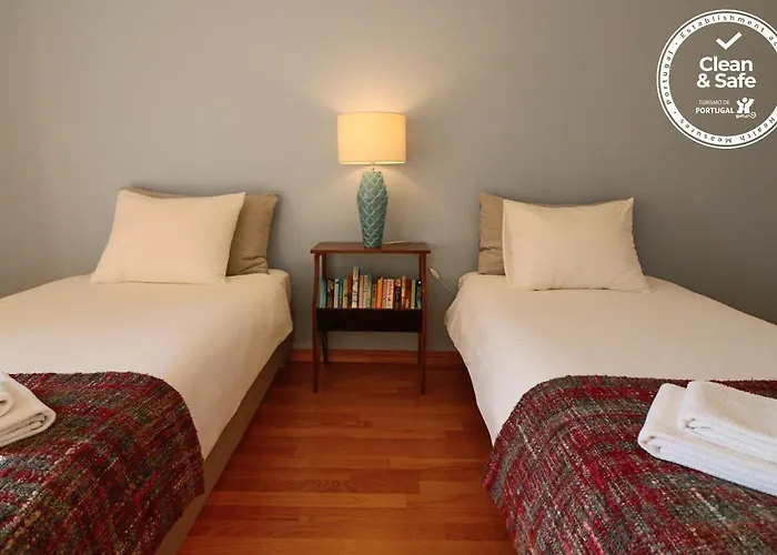 Cascais 400 M From Estoril